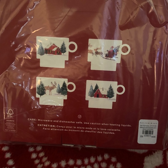 Pottery Barn Christmas in the Country Mugs - Picture 1 of 1